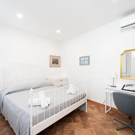 Maison Nunzia 아파트 *
